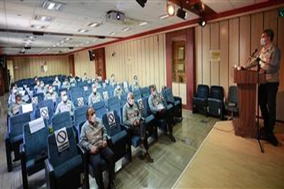 معاون بهره‌برداری فولاد مبارکه