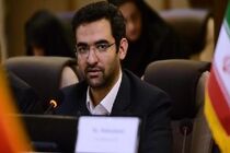 فناوری های ارتباطی نباید وارد فضای سیاست شوند