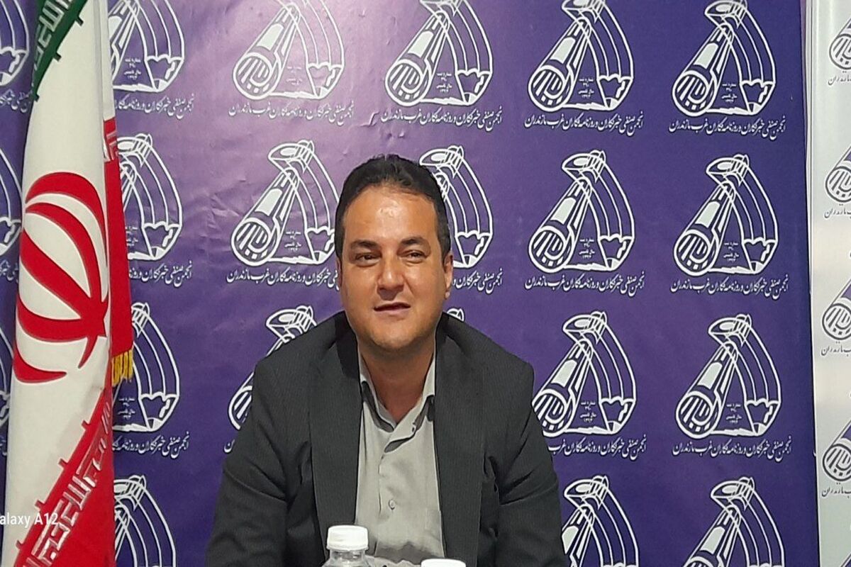 ردایی رئیس شورای اسلامی شهر مرزن آباد 