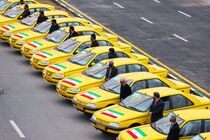نصب سامانه معرفی اماکن تاریخی و گردشگری قم در تاکسی‌ها