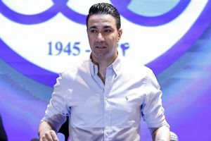 تراکتور تیم پر مهره ای است/از نتیجه ناراحتم