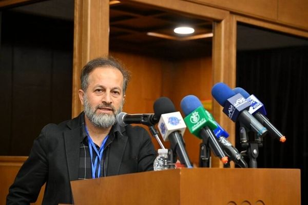 رضا زارعی رئیس فدراسیون کوهنوردی شد