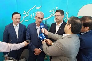  کاهش کسری بودجه با انضباط مالی و مولدسازی دارایی‌های دولت / احیای پروژه‌های راکد در کیش + فیلم