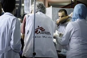 اولین محموله کمک های دارویی سازمان پزشکان بدون مرز از طریق ترکیه به ایران ارسال شد