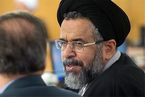 برجام به مویی بند است