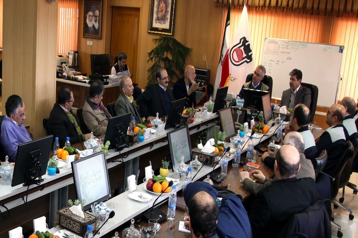 بازدید جمعی از صاحبنظران حوزه اقتصاد کشور