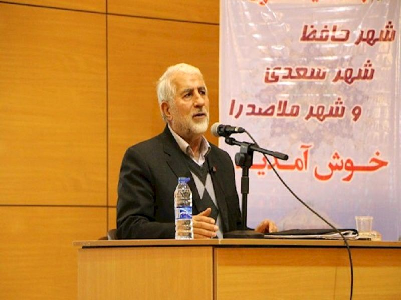 عزت امروز و دستاوردهای انقلاب اسلامی هدیه گرانبهای شهدا به ملت ایران است