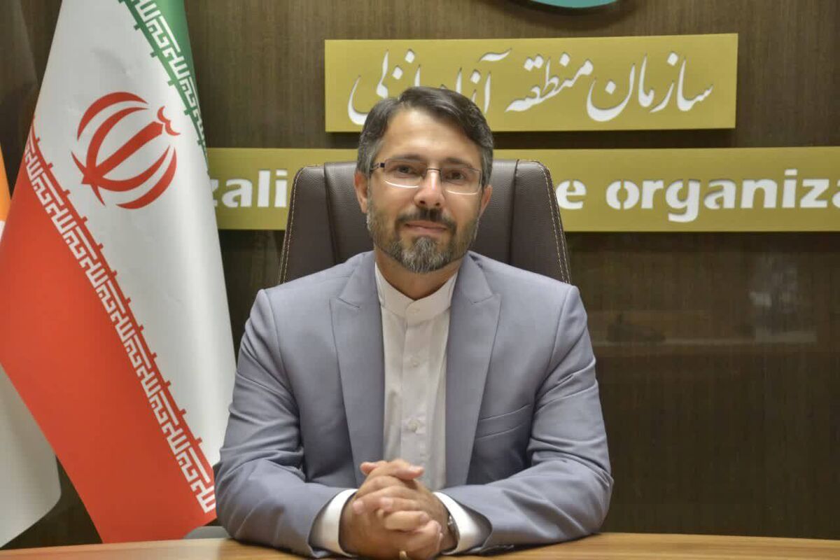 اکبر نیازی سرپرست سازمان منطقه آزاد انزلی شد.