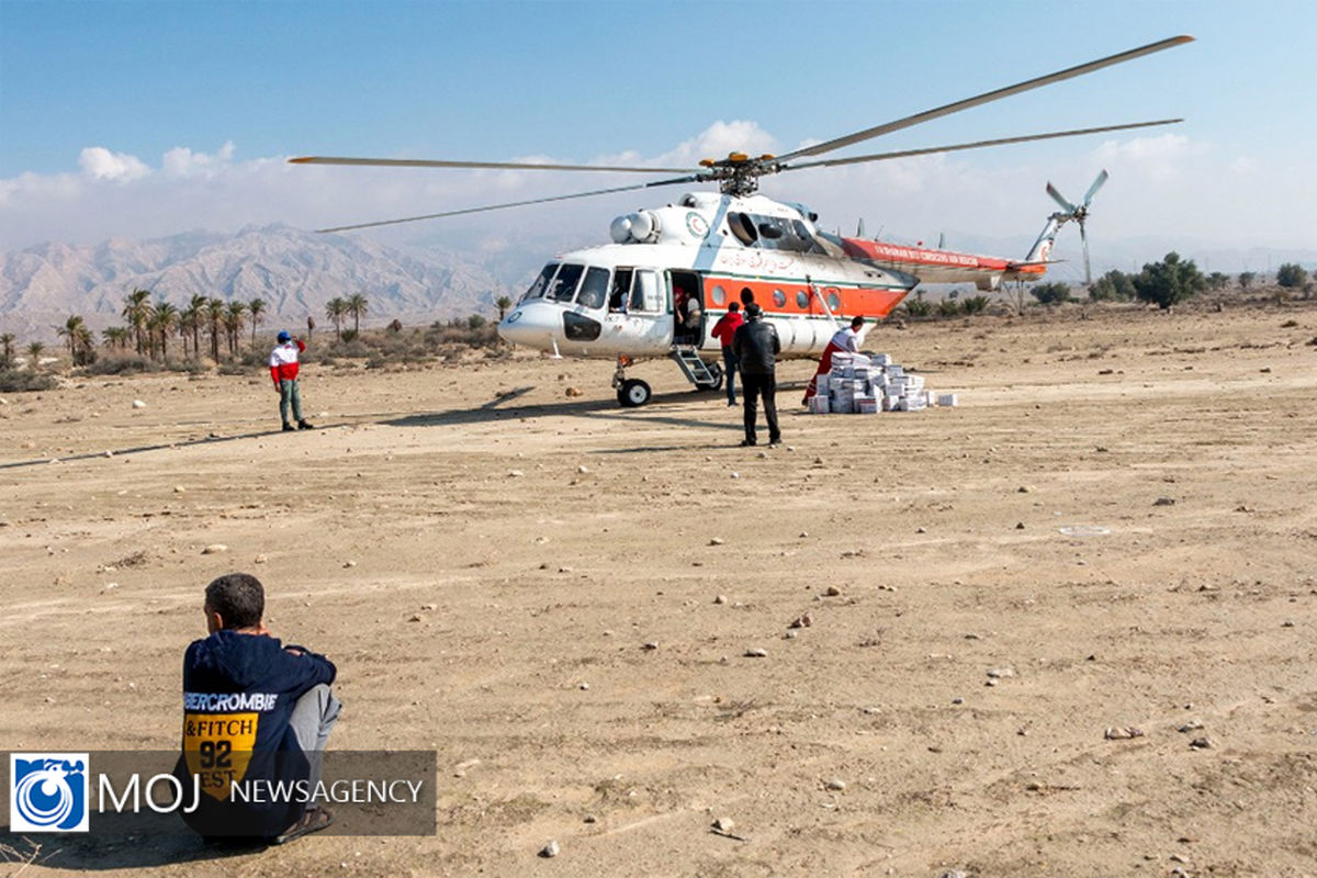 امداد رسانی جمعیت هلال احمر در مناطق سیل زده