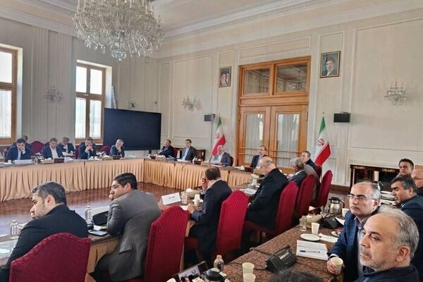 اولویت اصلی دیپلماسی اقتصادی، تقویت مسیرهای ترانزیتی با همسایگان است