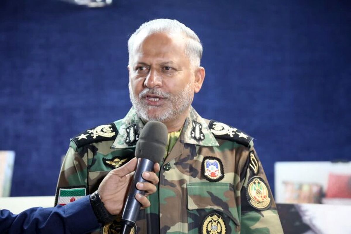 مشاور فرمانده نیروی زمینی ارتش