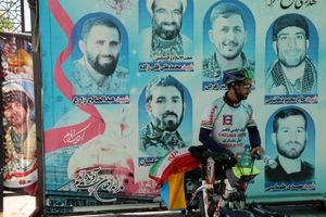 پیام آور اقتدار و امنیت در سایه مقاومت به قم رسید