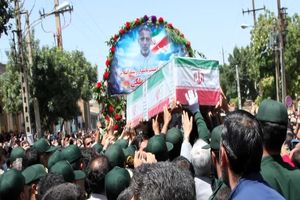 مردم کرمانشاه با شهید امنیت «مهدی شاهملکی» وداع کردند