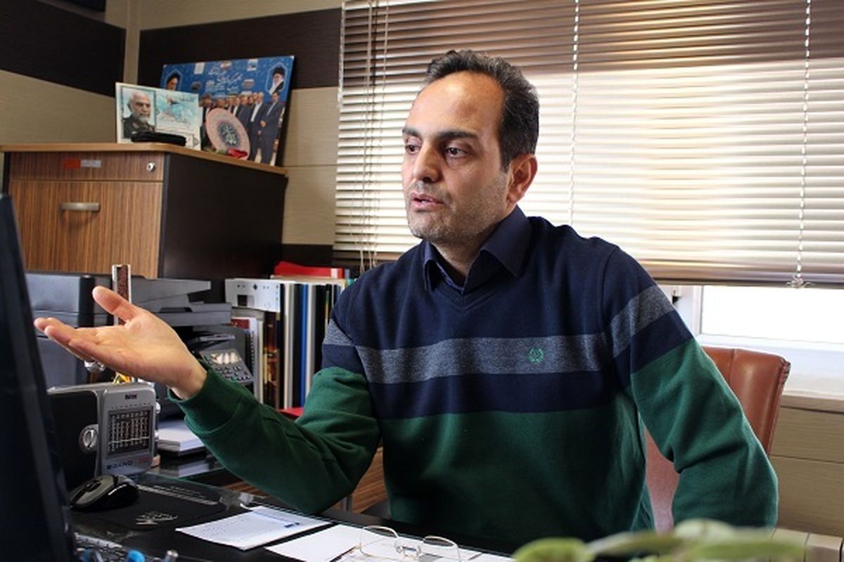 منصور ستوده