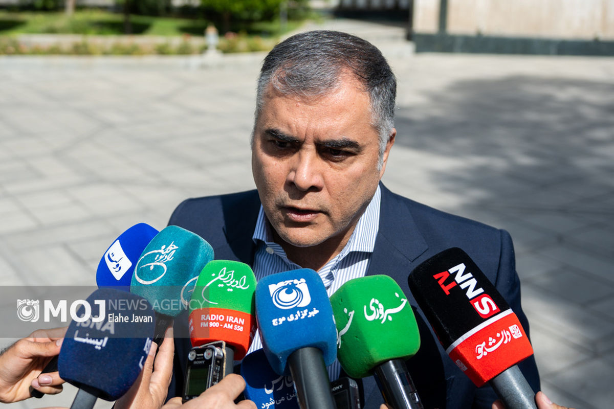 حاشیه جلسه هیات دولت - ۲ مهر