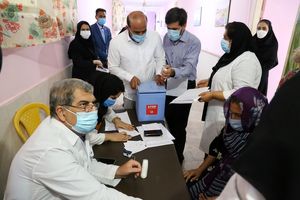 آغاز واکسیناسیون سالمندان مراکز شبانه روزی بهزیستی هرمزگان