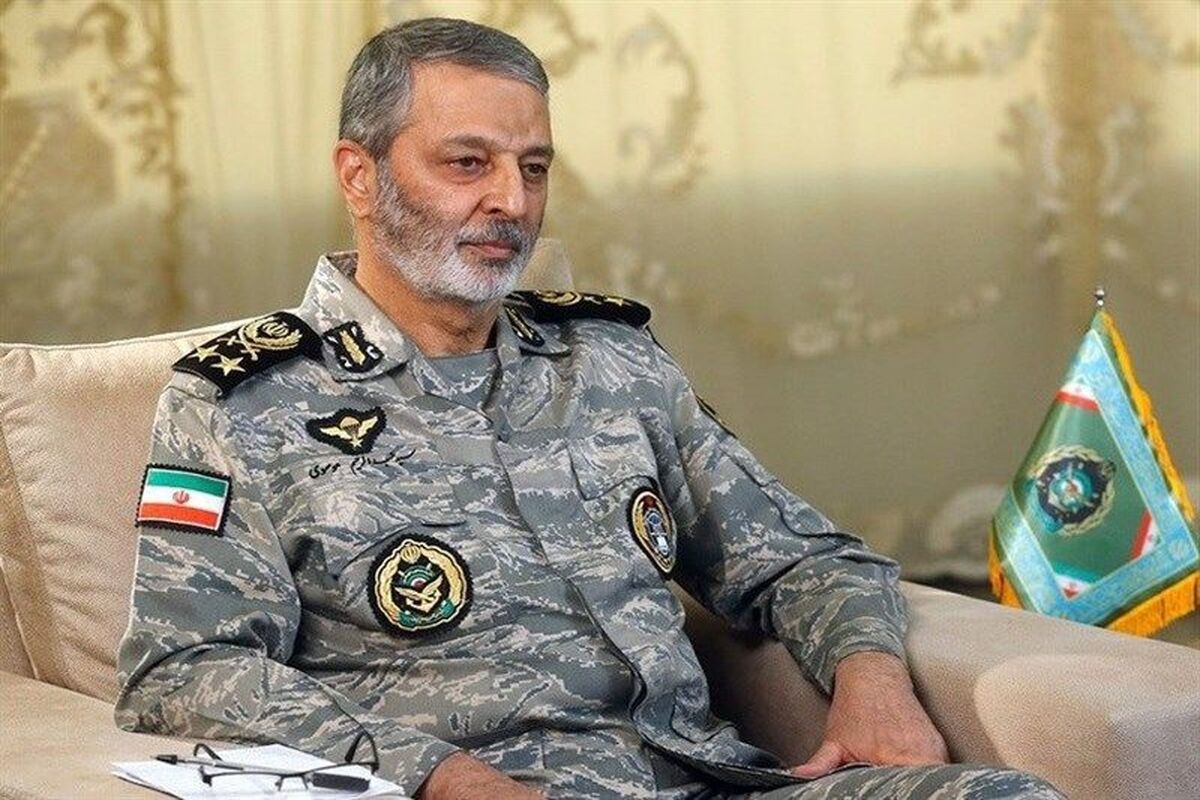 عبدالرحیم موسوی  فرمانده کل ارتش