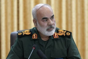فرمانده نیروی زمینی سپاه به رئیس ستاد کل نیروهای مسلح تبریک گفت