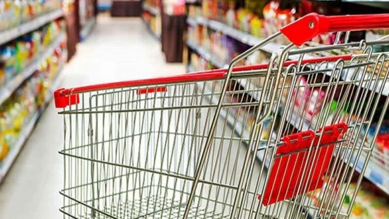 توزیع بیش از هزار سبد غذایی در طرح همای رحمت در اردبیل
