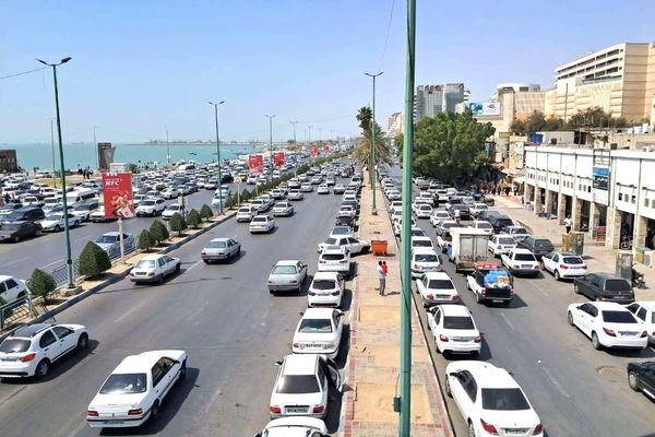 ترافیک در محور منتهی به ایلام سنگین است