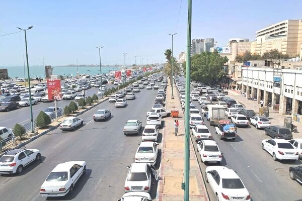 ترافیک در محور منتهی به ایلام سنگین است