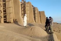 هنرمند مشهدی موفق به کسب دو جایزه جهانی شد