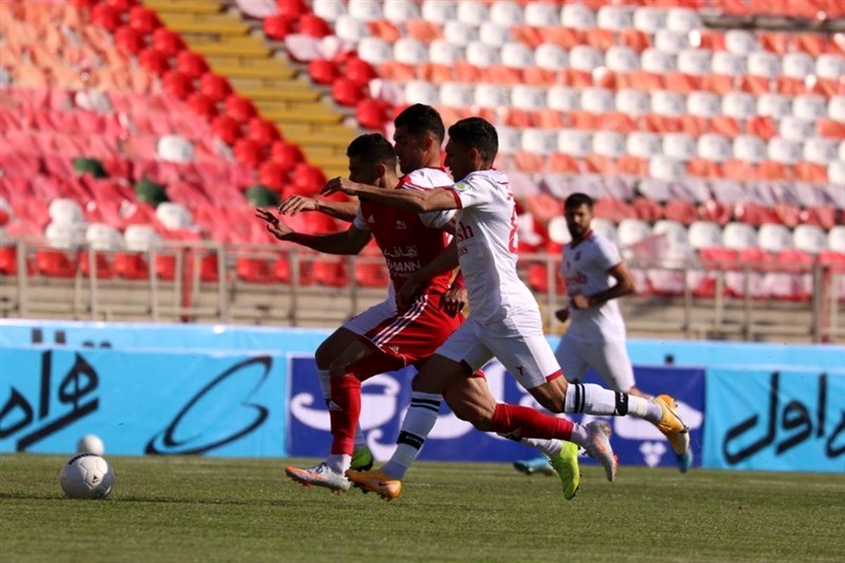 پاختاکور - تراکتور