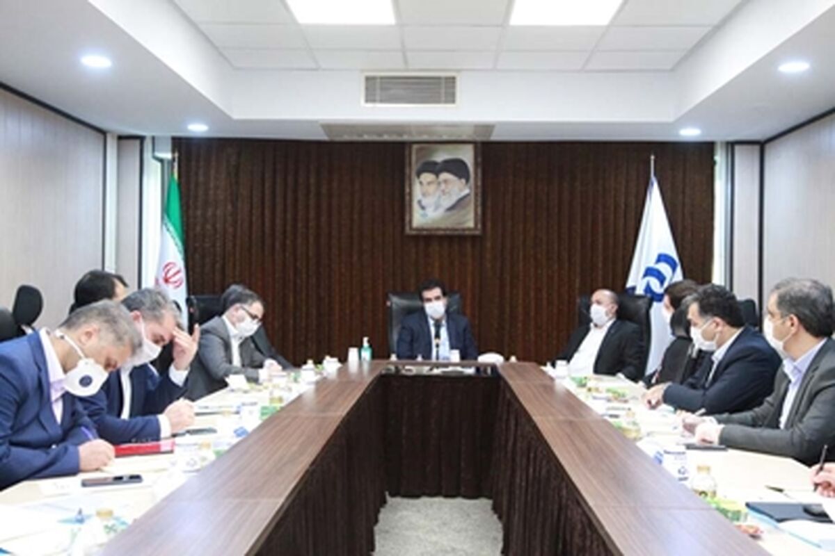 نشست کمیته بحران بانک رفاه