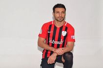 کارت بازی شجاع خلیل زاده برای حضور در ترکیب الریان صادر شد