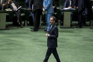 حضور جهانگیری در مجلس برای دفاع از برنامه‌ های وزیر پیشنهادی جهاد کشاورزی