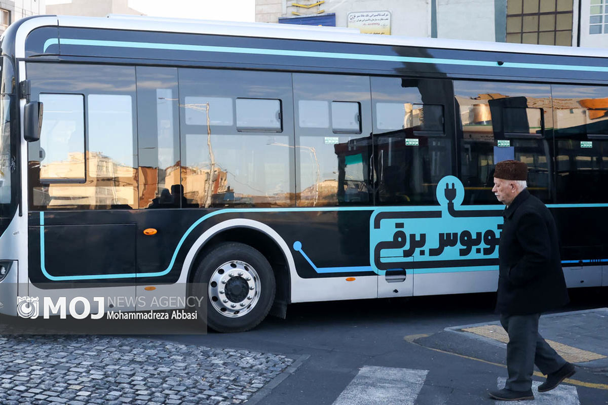 آغاز فعالیت اتوبوس های برقی در ۳ خط مرکز شهر تهران