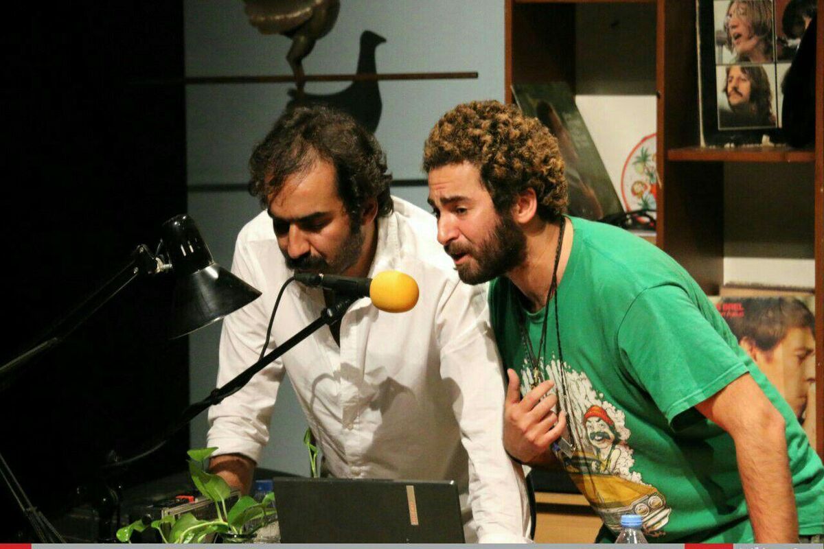 نمایش شرقی غمگین