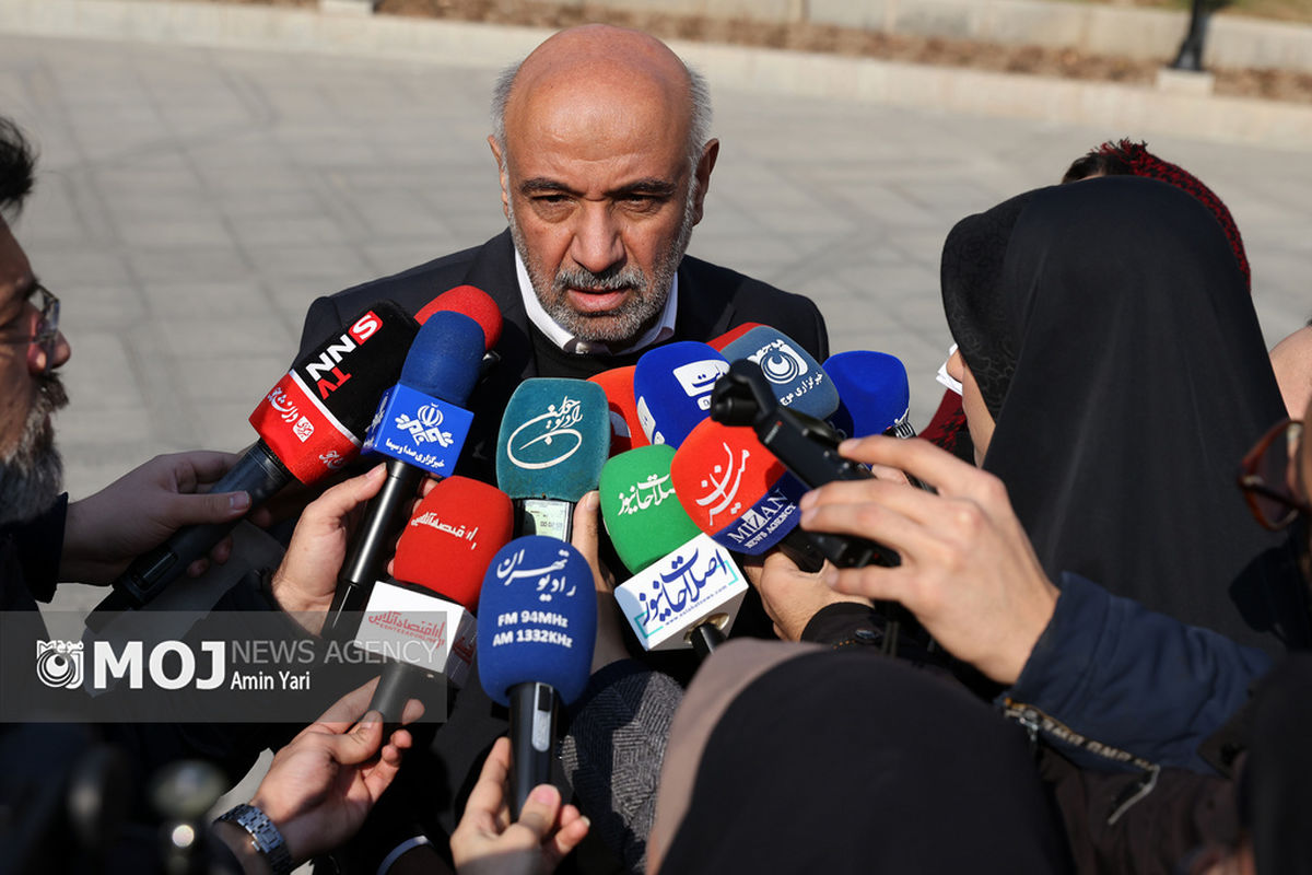 حاشیه جلسه هیات دولت - ۱۷ دی ۱۴۰۴