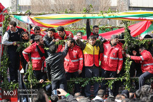 مسابقات پله‌نوردی برای آتش‌نشانان در برج میلاد