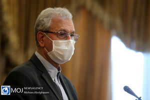 دوقطبی سازی واکسن وارداتی و واکسن ساخت داخل هدفی جز پراکندن بذر ناامیدی ندارد