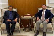 محور گفت‌وگوی رئیس کل بانک مرکزی با وزیر تجارت عراق، توسعه همکاری‌های راهبردی اقتصادی است