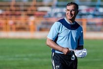 ثبت قرارداد مربیان پیکان در هیأت فوتبال + تصاویر