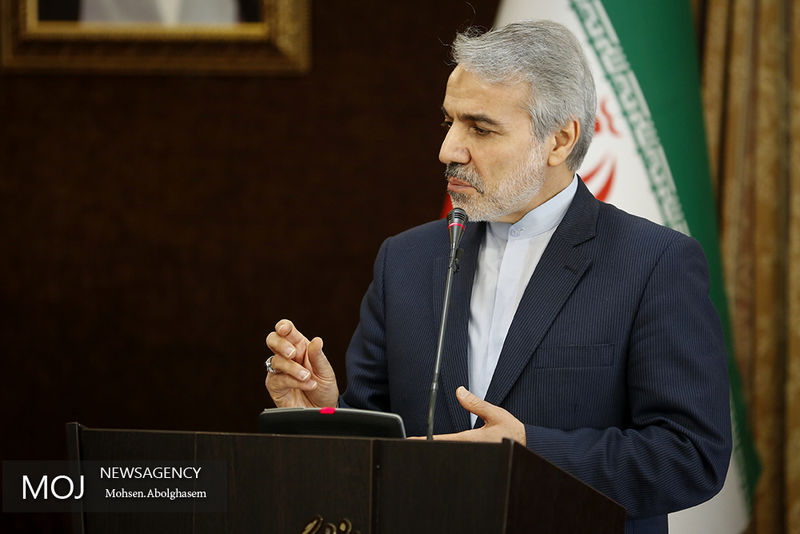 دولت در سال 96 کسری بودجه نداشت