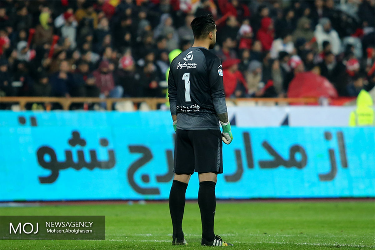 دیدار تیم های فوتبال پرسپولیس و تراکتورسازی تبریز/محسن فروزان