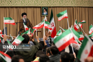 دیدار دانش‌آموزان و دانشجویان با رهبر معظم انقلاب