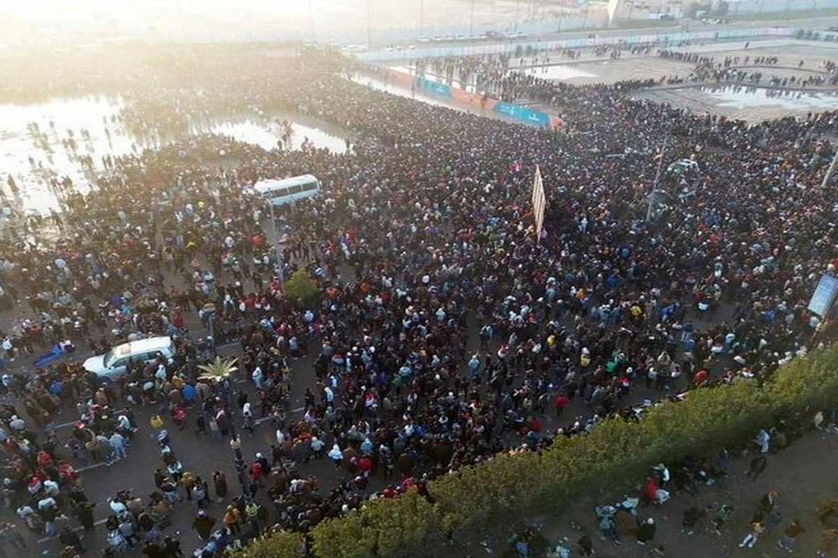 ازدحام جمعیت قبل از فینال عراق و عمان