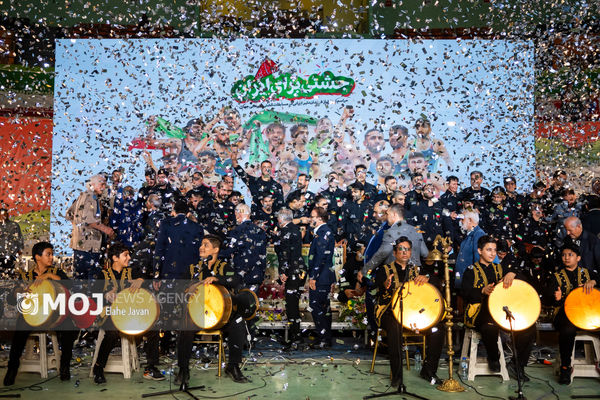 حضور قهرمانان کشتی آزاد جهان در برنامه «مثبت ورزش» شبکه ورزش