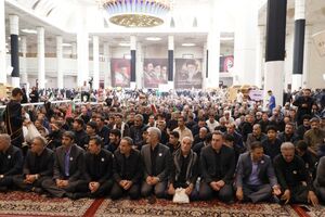 اجتماع بزرگ فرهنگیان و دانش آموزان فارس در رثای قائد شهید امت