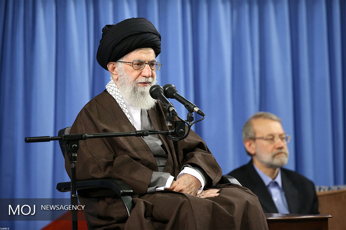دیدار مسئولان نظام و سفرای کشورهای اسلامی با مقام معظم رهبری