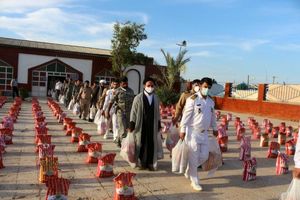 توزیع ۴۰۰ بسته اقلام معیشتی مرحله چهارم رزمایش مومنانه