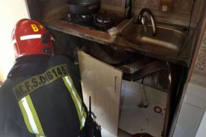 حریق در یک مجموعه اقامتی به دلیل اتصال در سیستم سیم‌کشی فندک اجاق گاز