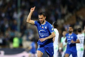 احضار محمدرضا آزادی به کمیته انضباطی استقلال پس از اظهارات جنجالی