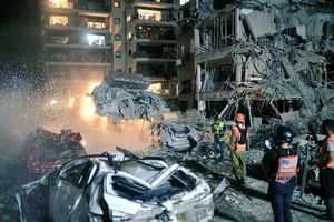 وزیر خارجه امارات خواهان اقدام بین‌المللی برای توقف حملات در منطقه شد