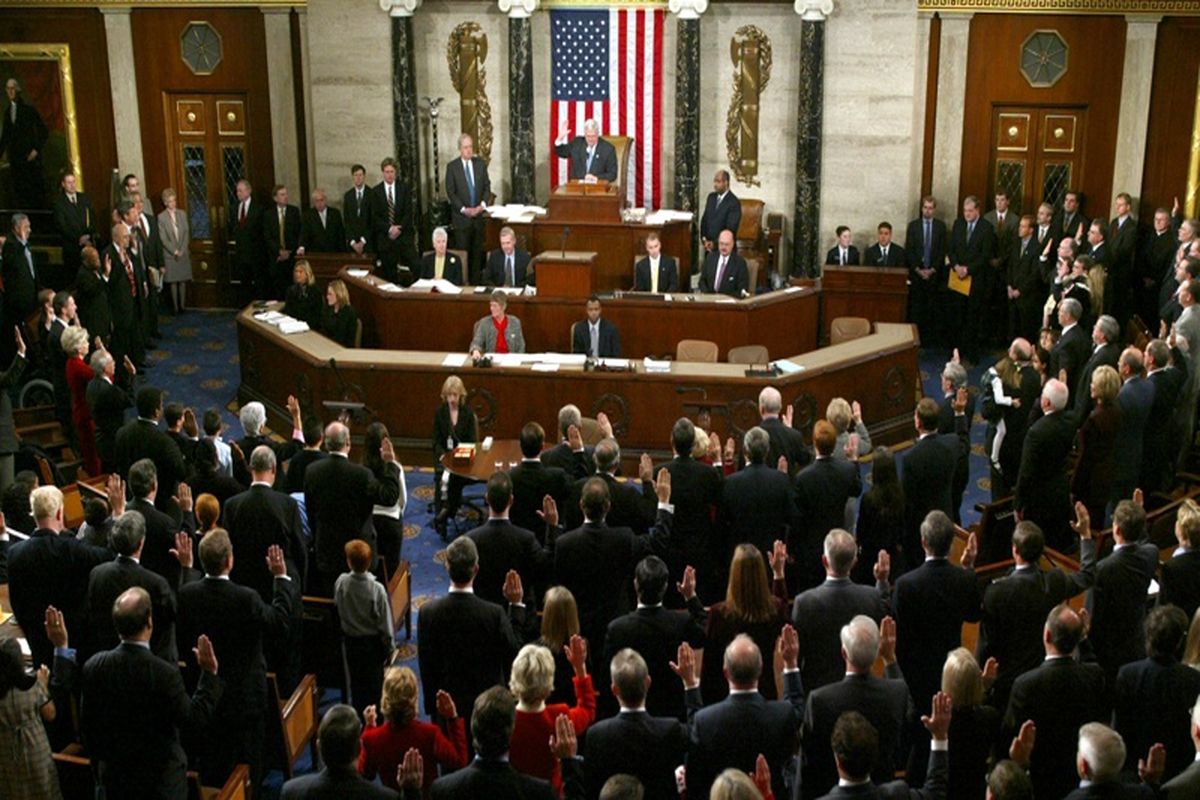  مانور دموکرات ها برای خاتمه دادن به تعطیلی دولت