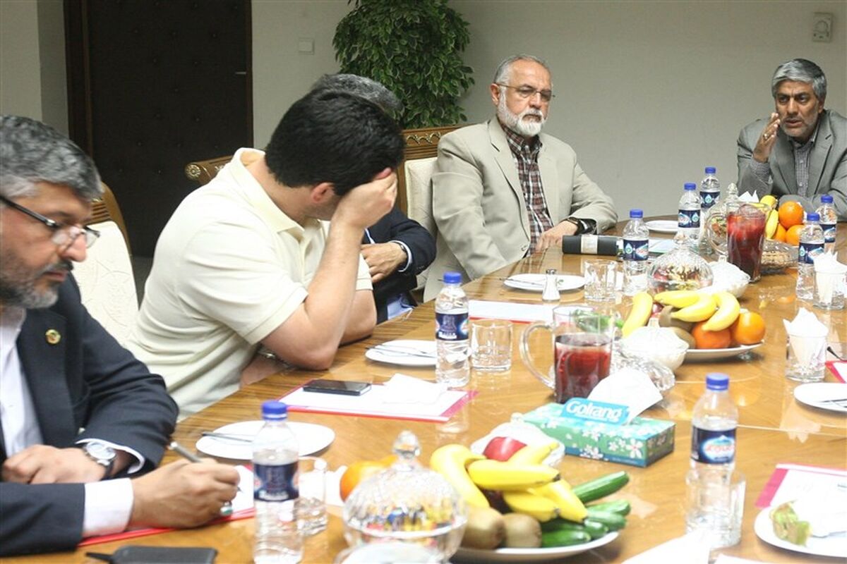 نشست ورزشی